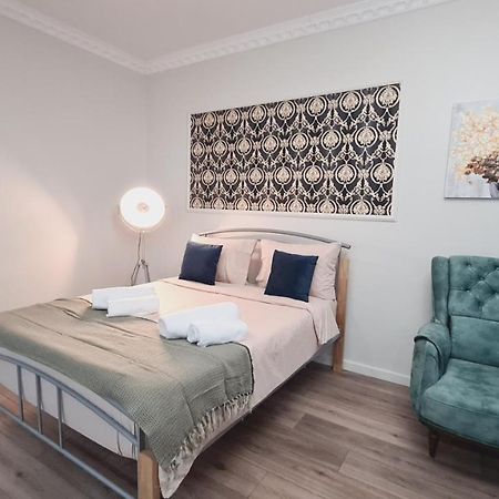 Апартаменты 5* Luxury Near Avram Iancu Sq New. Private Parking Клуж-Напока Экстерьер фото