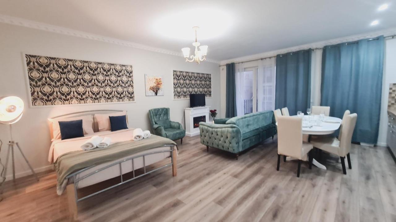 Апартаменты 5* Luxury Near Avram Iancu Sq New. Private Parking Клуж-Напока Экстерьер фото