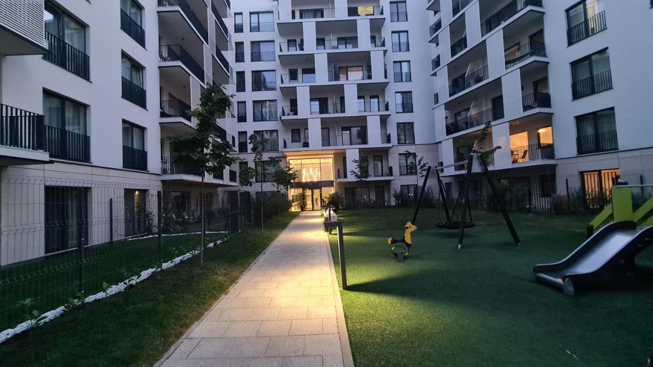 Апартаменты 5* Luxury Near Avram Iancu Sq New. Private Parking Клуж-Напока Экстерьер фото